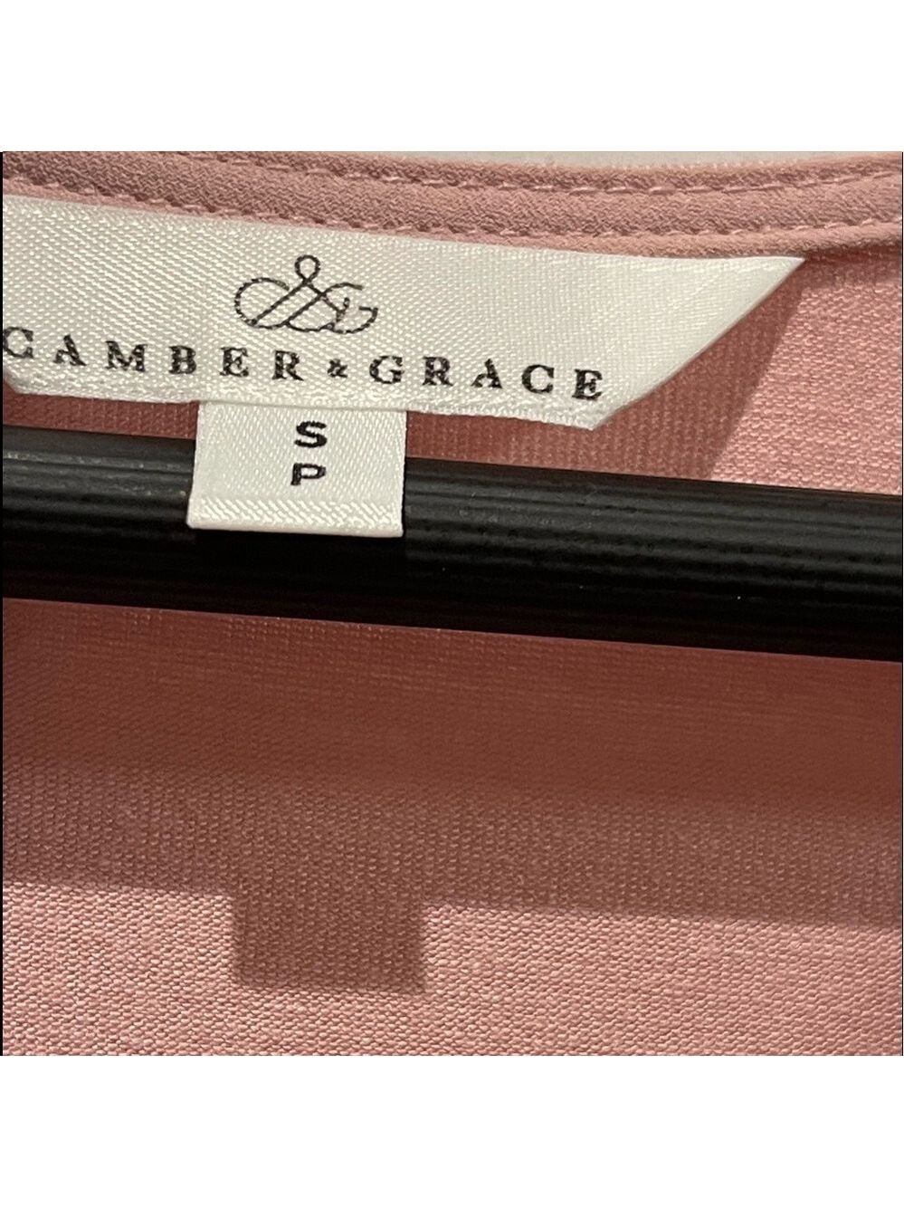 Cute Dusty Rose Camber & Grace top . Size Small - Picture 3 of 4